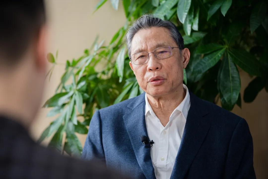 疫情最新形势分析判断报告